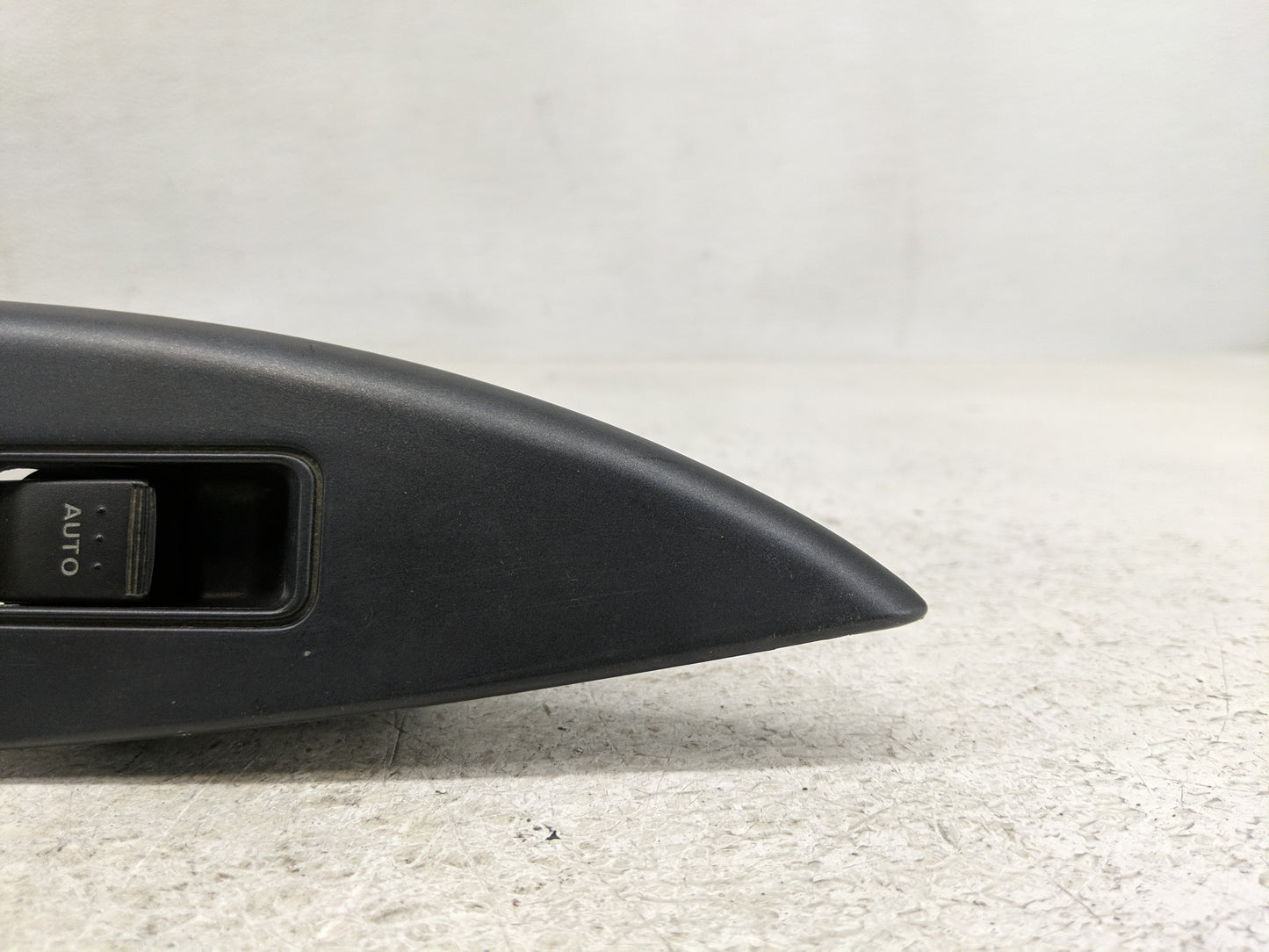 2003 Mazda 3 Passenger Right Power Window Switch Gp7a 66 370 - Oemusedautoparts1.com