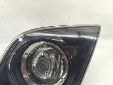 2004-2006 Mazda 3 Tail Light Assembly Passenger Right OEM P/N:P3869R Fits Fits 2004 2005 2006 OEM Used Auto Parts