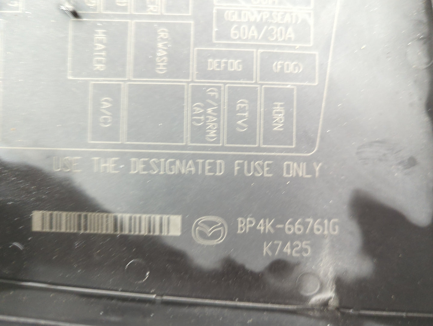 2004-2009 Mazda 3 Fusebox Fuse Box Panel Relay Module P/N:518818109 Fits Fits 2004 2005 2006 2007 2008 2009 OEM Used Auto Pa