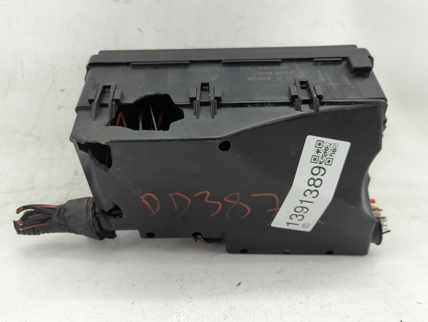 2004-2009 Mazda 3 Fusebox Fuse Box Panel Relay Module P/N:518818109 Fits Fits 2004 2005 2006 2007 2008 2009 OEM Used Auto Pa