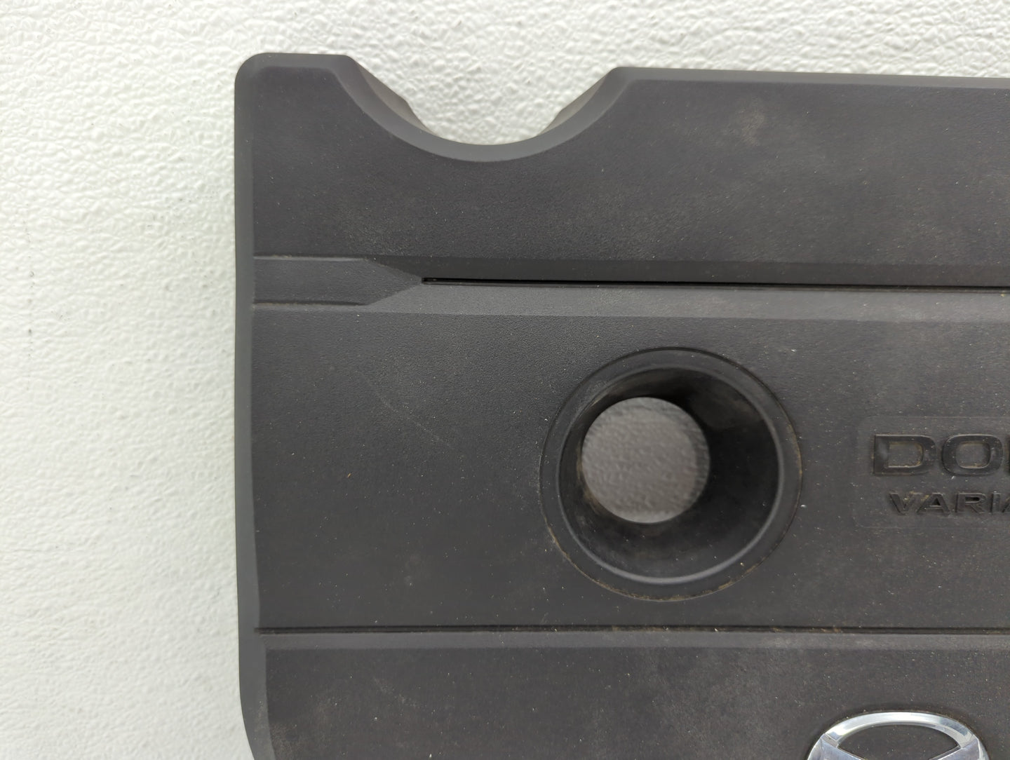 2003 Mazda 3 Engine Cover - Oemusedautoparts1.com