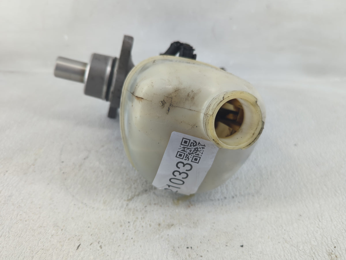 2003 Mazda 6 Brake Master Cylinder - Oemusedautoparts1.com