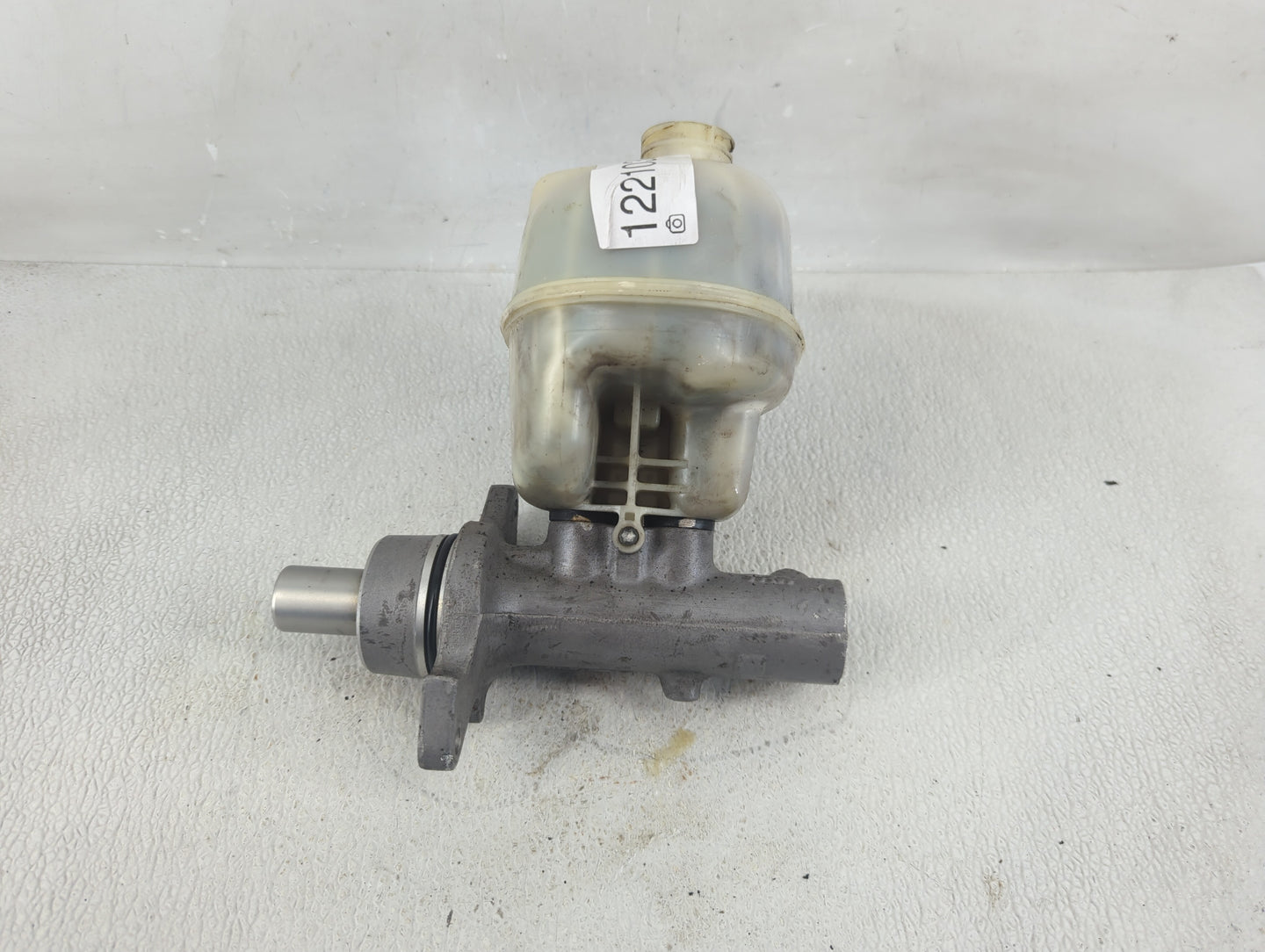 2003 Mazda 6 Brake Master Cylinder - Oemusedautoparts1.com
