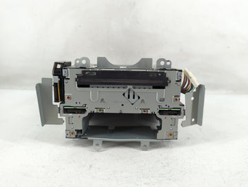 2003-2004 Mazda 6 Radio AM FM Cd Player Receiver Replacement P/N:3M81-18C858-AG3J02 Fits Fits 2003 2004 OEM Used Auto Parts 