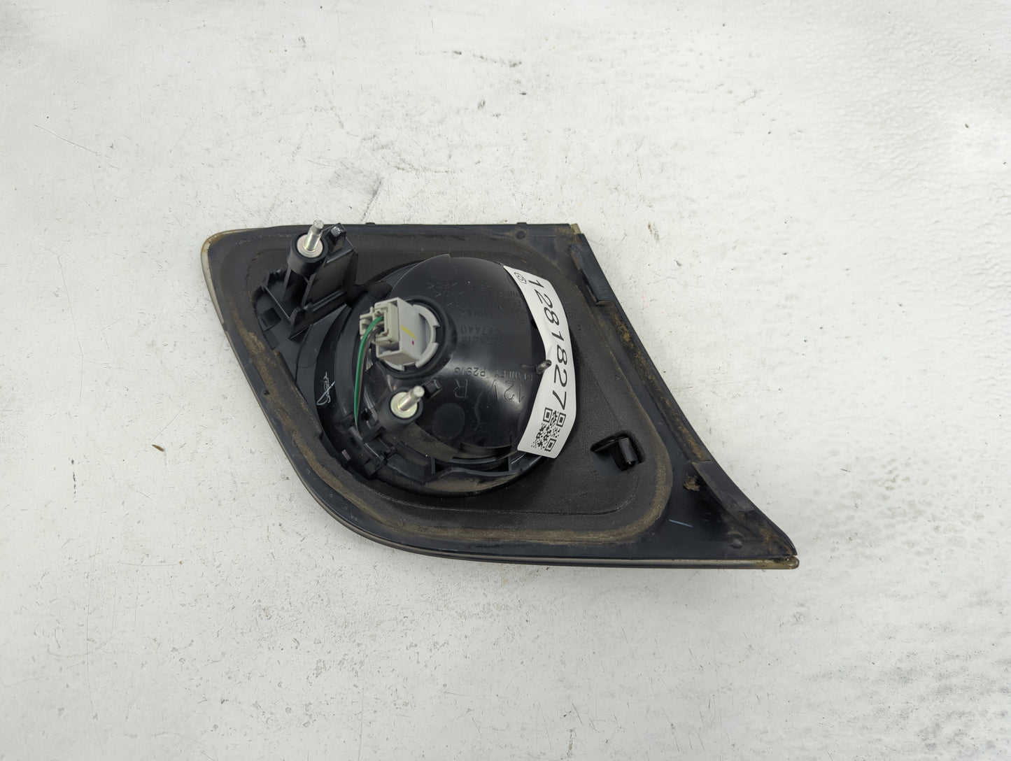 2003-2005 Mazda 6 Tail Light Assembly Passenger Right OEM Fits Fits 2003 2004 2005 OEM Used Auto Parts - Oemusedautoparts1.c