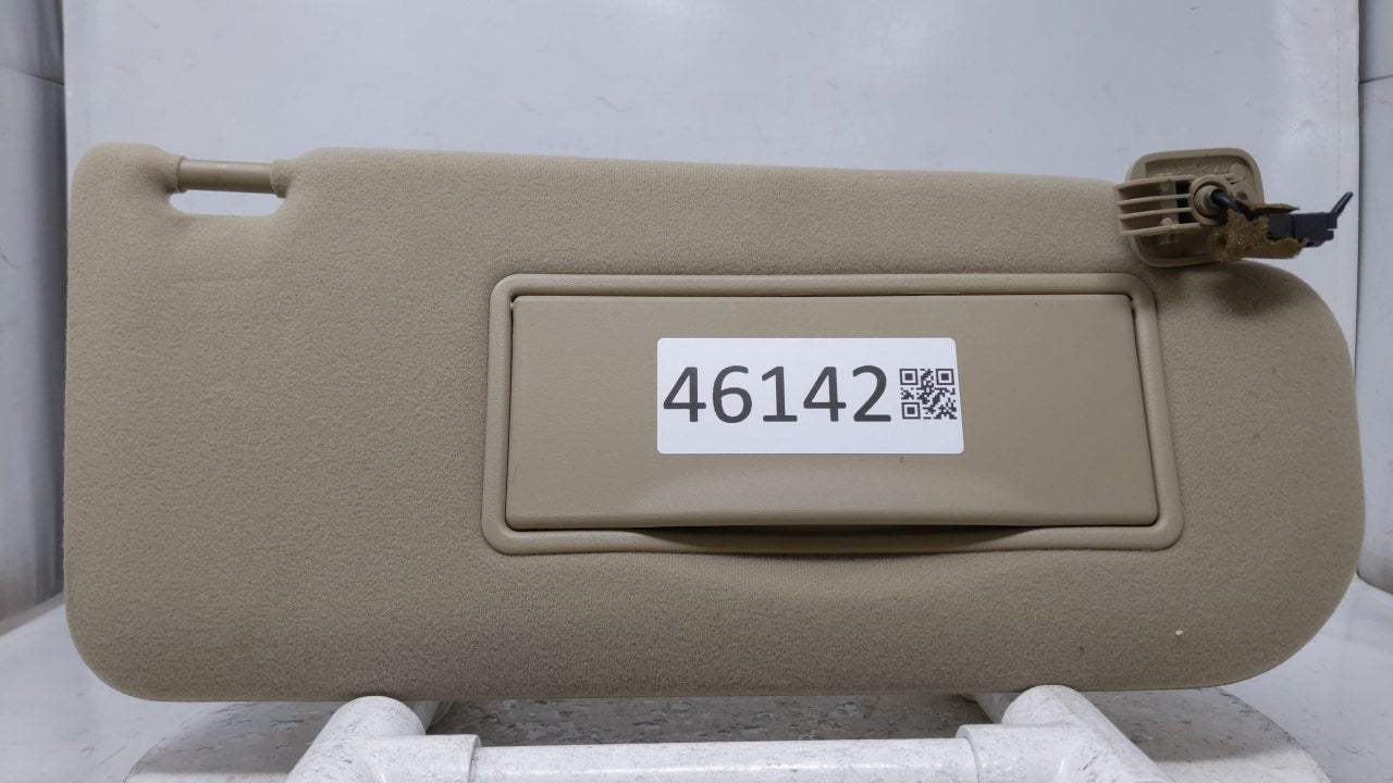 2003 Mazda 6 Sun Visor Shade Replacement Passenger Right Mirror Fits OEM Used Auto Parts - Oemusedautoparts1.com