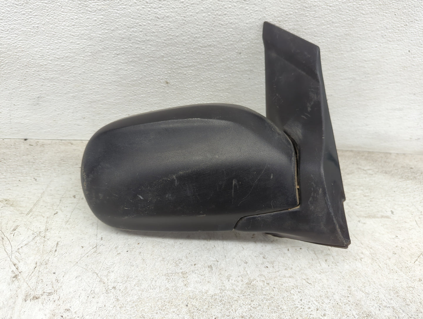 2002-2006 Mazda Mpv Passenger Side View Mirror - Right Door Mirror OEM Used - Oemusedautoparts1.com