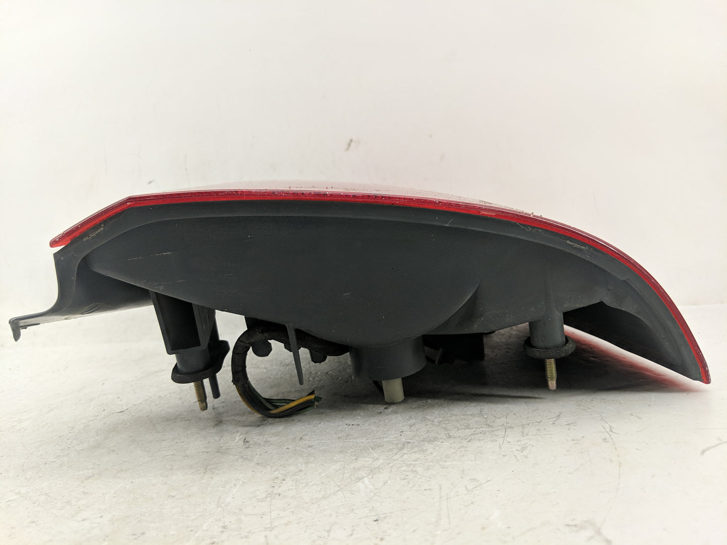 2003 Mazda Protege Tail Light Assembly Passenger Right OEM P/N:220-61866 Fits OEM Used Auto Parts - Oemusedautoparts1.com