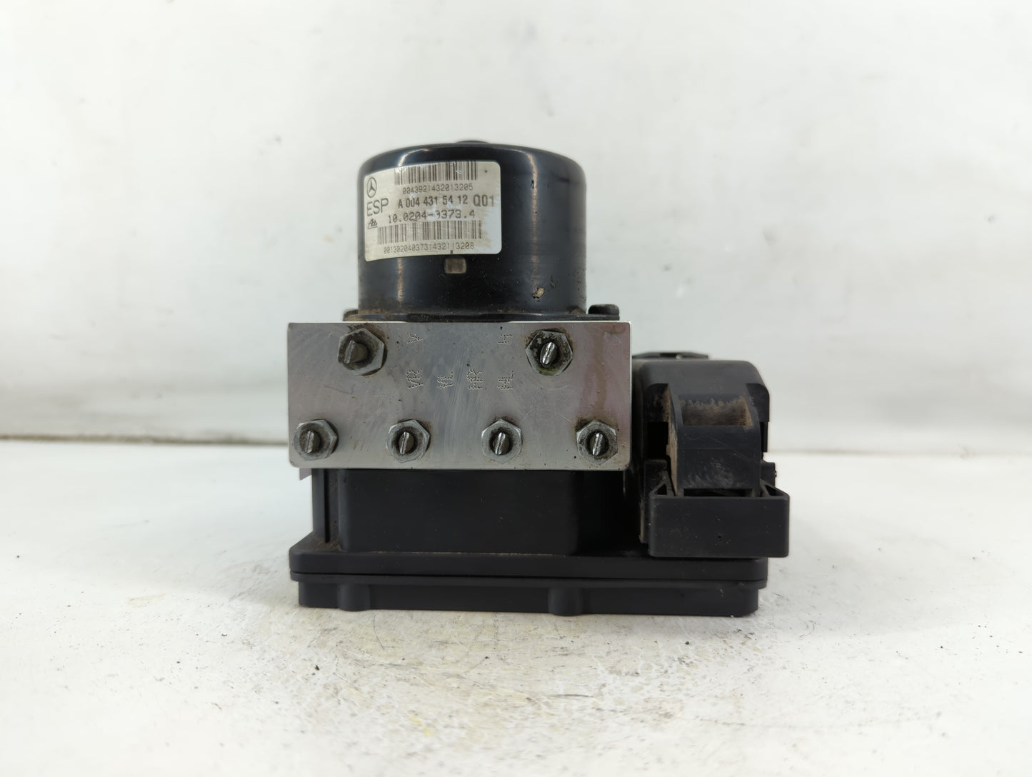 2003-2005 Mercedes-Benz C230 ABS Pump Control Module Replacement P/N:A 004 431 54 12 Fits Fits 2003 2004 2005 OEM Used Auto 