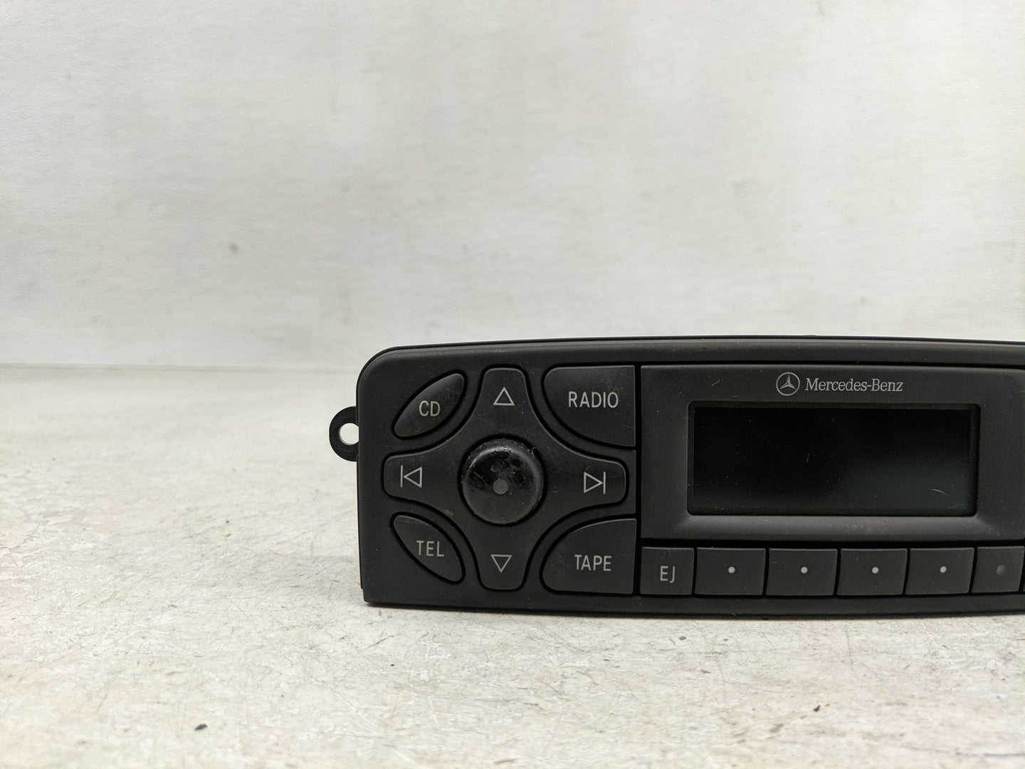 2002-2004 Mercedes-Benz C230 Radio AM FM Cd Player Receiver Replacement Fits Fits 2001 2002 2003 2004 OEM Used Auto Parts - 
