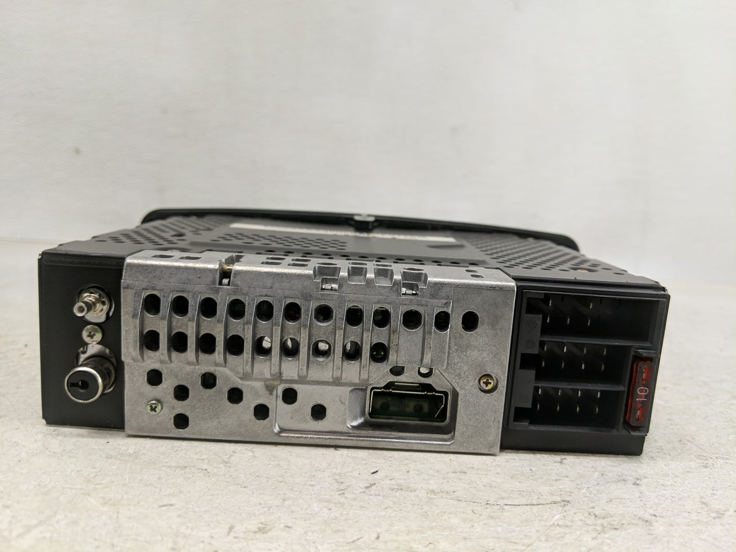 2002-2004 Mercedes-Benz C230 Radio AM FM Cd Player Receiver Replacement Fits Fits 2001 2002 2003 2004 OEM Used Auto Parts - 