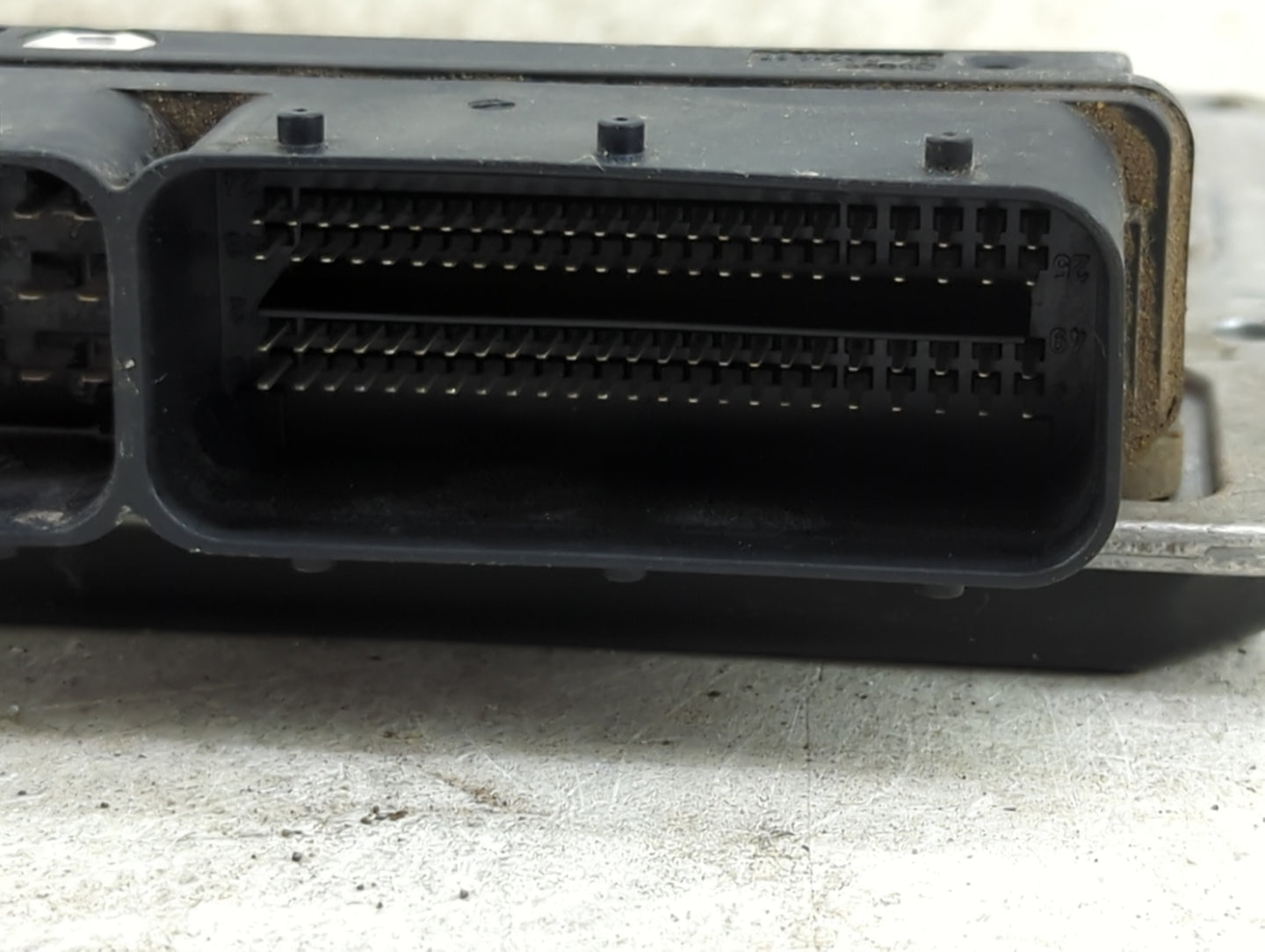 2003 Mercedes-Benz C230 PCM Engine Control Computer ECU ECM PCU OEM P/N:A2711538779 A0014466902, 5WK90528 Fits OEM Used Auto