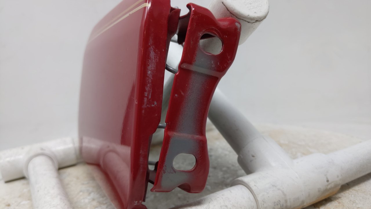 2003 Mercedes-benz C230 Fuel Tank Door Lid Gas Tank Red - Oemusedautoparts1.com