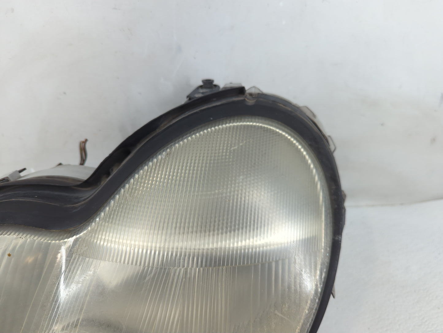 2003 Mercedes-benz C240 Driver Left Oem Head Light Headlight Lamp - Oemusedautoparts1.com