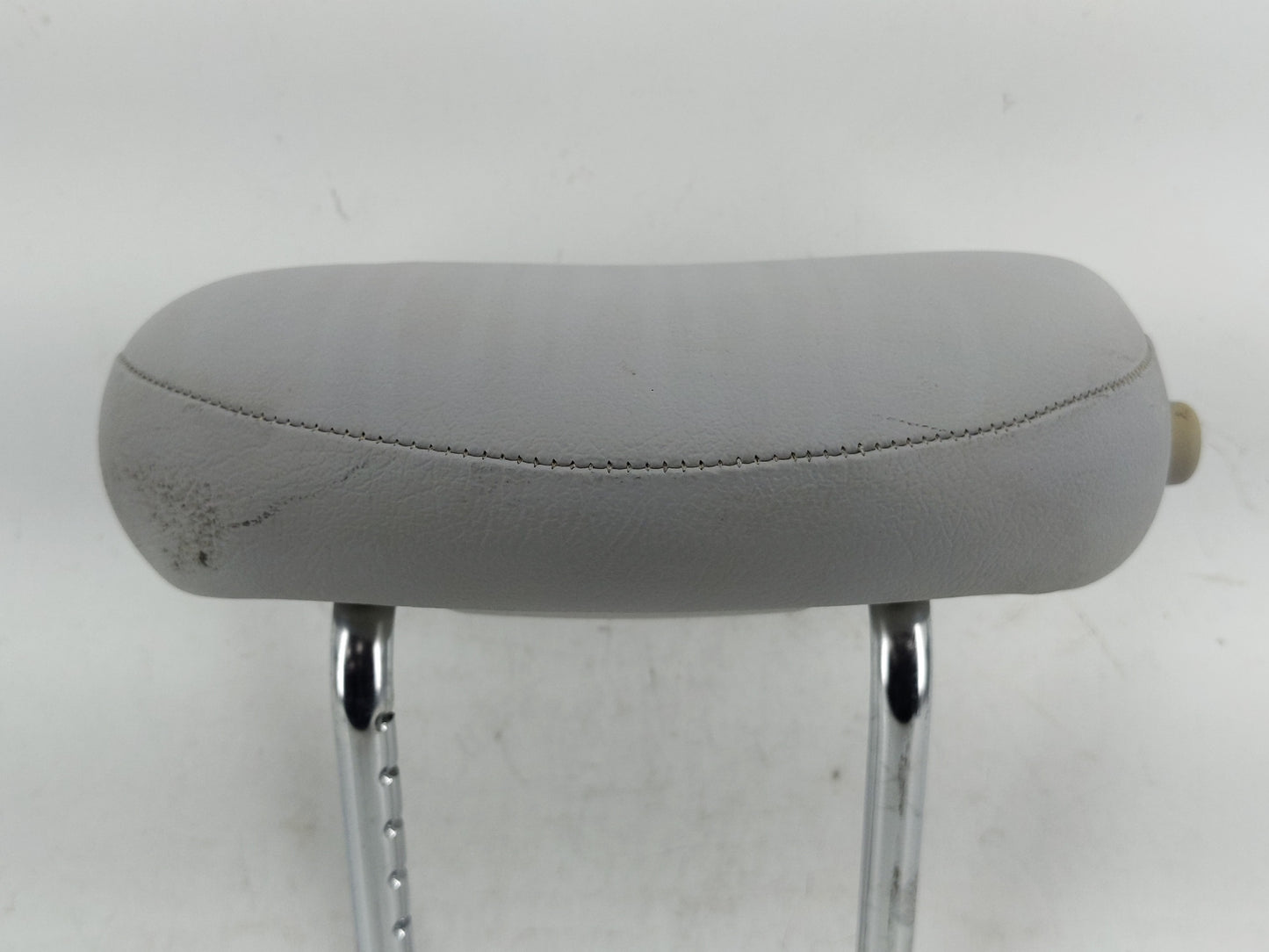 2003 Mercedes-Benz C240 Headrest Head Rest Rear Center Seat Fits OEM Used Auto Parts - Oemusedautoparts1.com