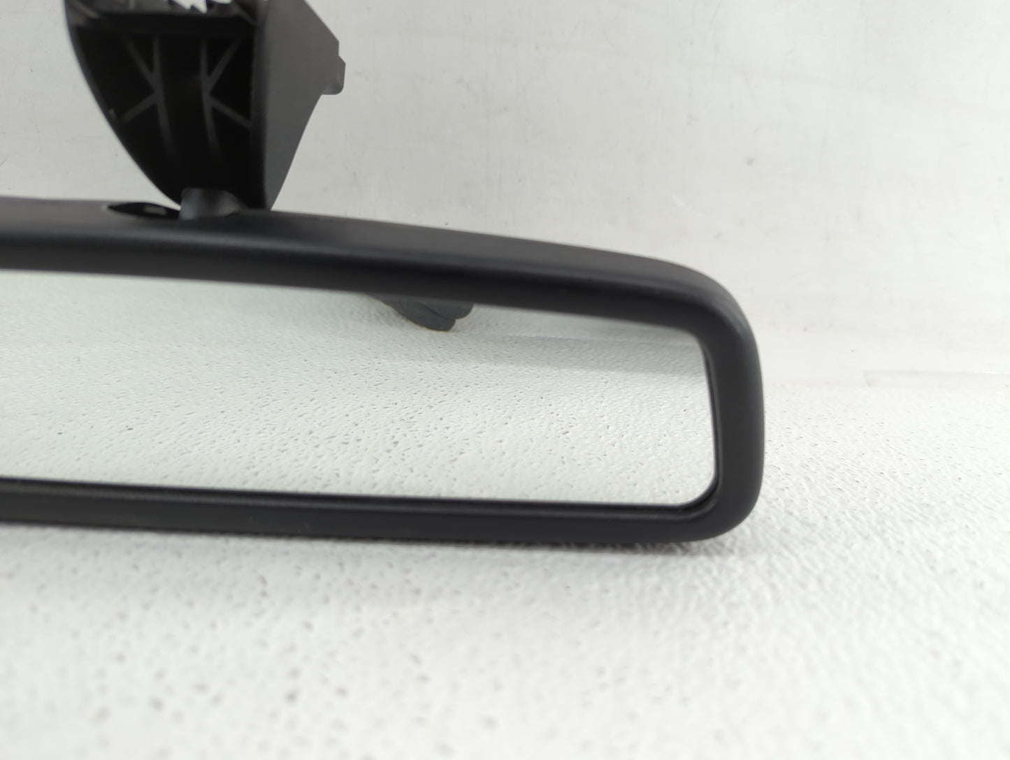 2003 Mercedes-Benz C240 Interior Rear View Mirror Replacement OEM P/N:E1010485 010485 Fits OEM Used Auto Parts - Oemusedauto