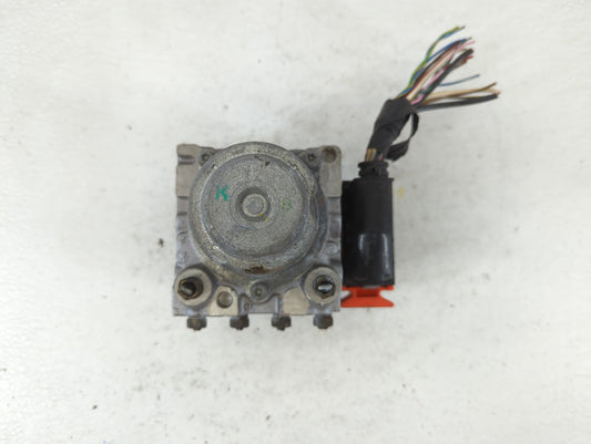 2003-2005 Mercedes-Benz C320 ABS Pump Control Module Replacement P/N:A25L221622 5L221622 Fits Fits 2003 2004 2005 OEM Used Auto Parts