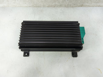 compare product 2003 Mercedes-benz Clk Radio Speaker Amplifier 2088200989|a208