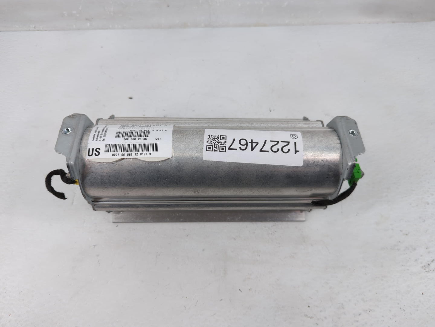 2003 Mercedes-Benz Clk280 Air Bag Passenger Right Dashboard OEM P/N:602 6184 00 A 0007 06 089 12 0127 9, 209 860 23 05 Fits 