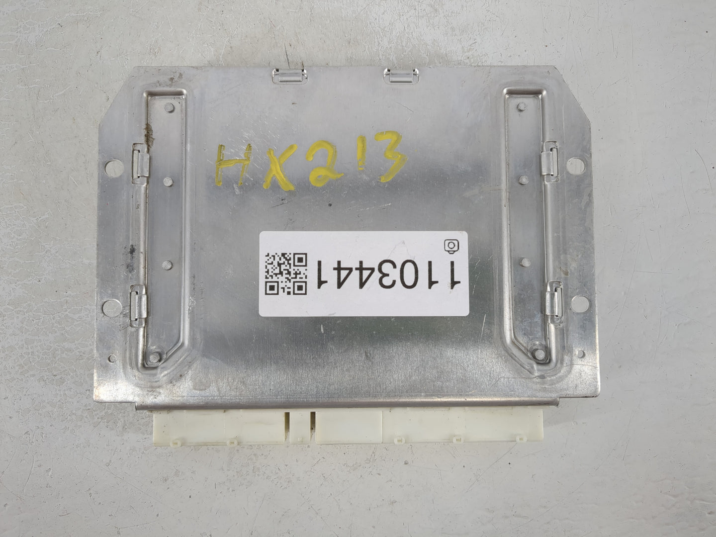Mercedes-benz Clk350 Chassis Control Module Ccm Bcm Body Control - Oemusedautoparts1.com