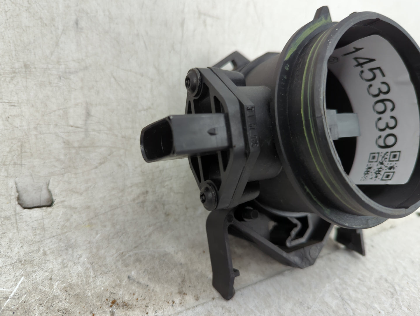 Mercedes-benz E-class Mass Air Flow Meter Maf - Oemusedautoparts1.com