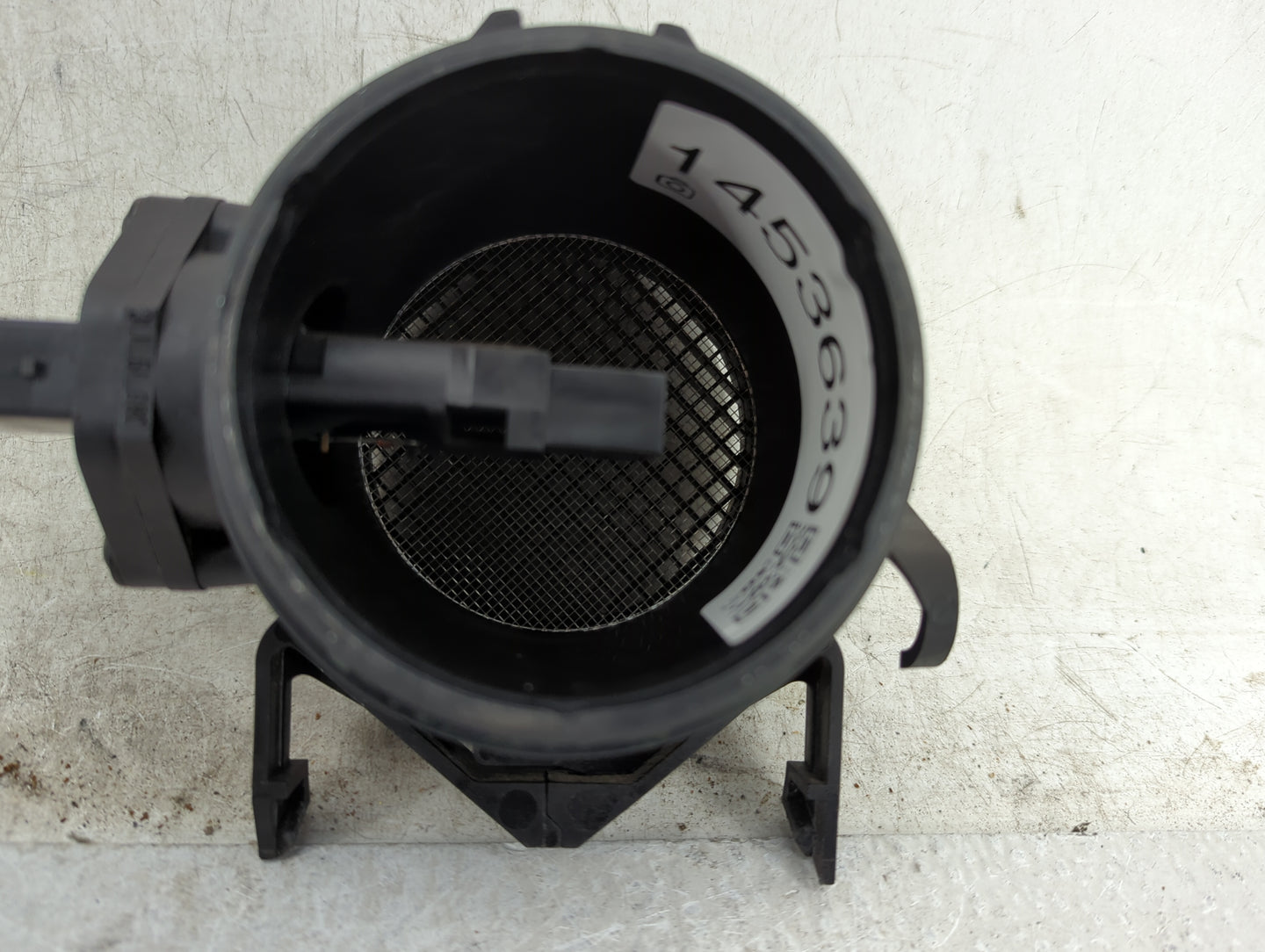 Mercedes-benz E-class Mass Air Flow Meter Maf - Oemusedautoparts1.com