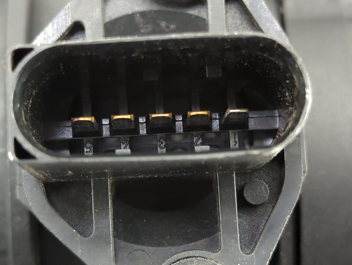 Mercedes-benz E-class Mass Air Flow Meter Maf - Oemusedautoparts1.com