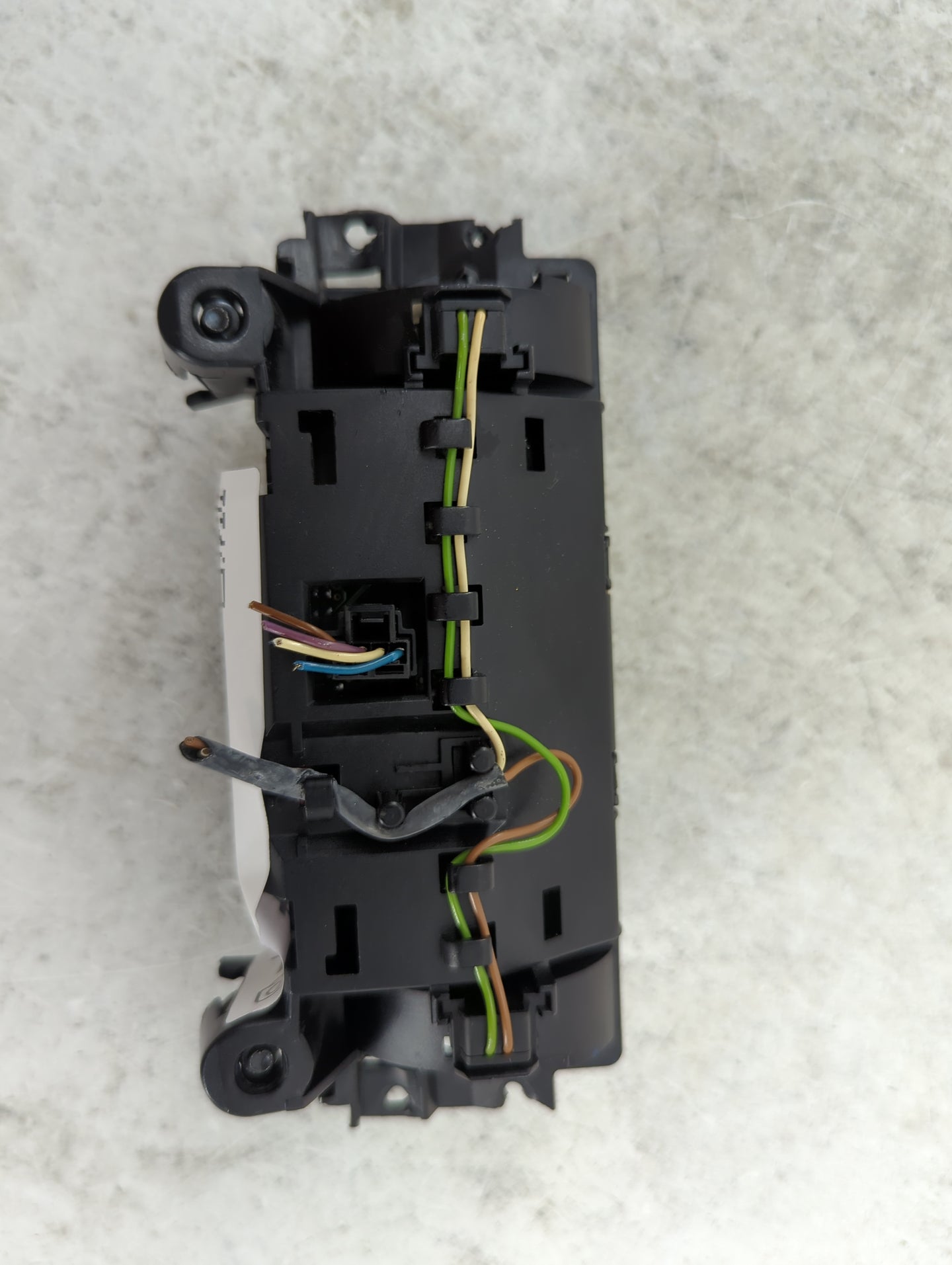 2003 Mercedes-Benz E-Class Climate Control Module Temperature AC/Heater Replacement P/N:2118300285 Fits OEM Used Auto Parts 