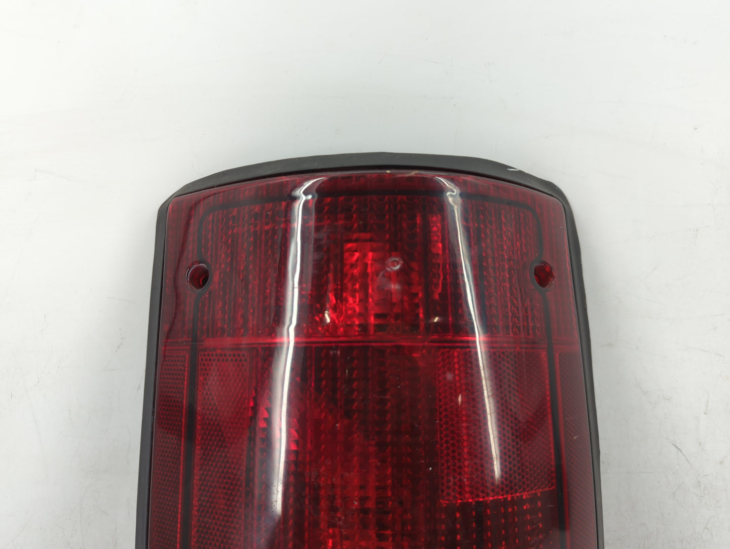 2003 Mercedes-Benz E250 Tail Light Assembly Passenger Right OEM P/N:44ZH815A Fits OEM Used Auto Parts - Oemusedautoparts1.co