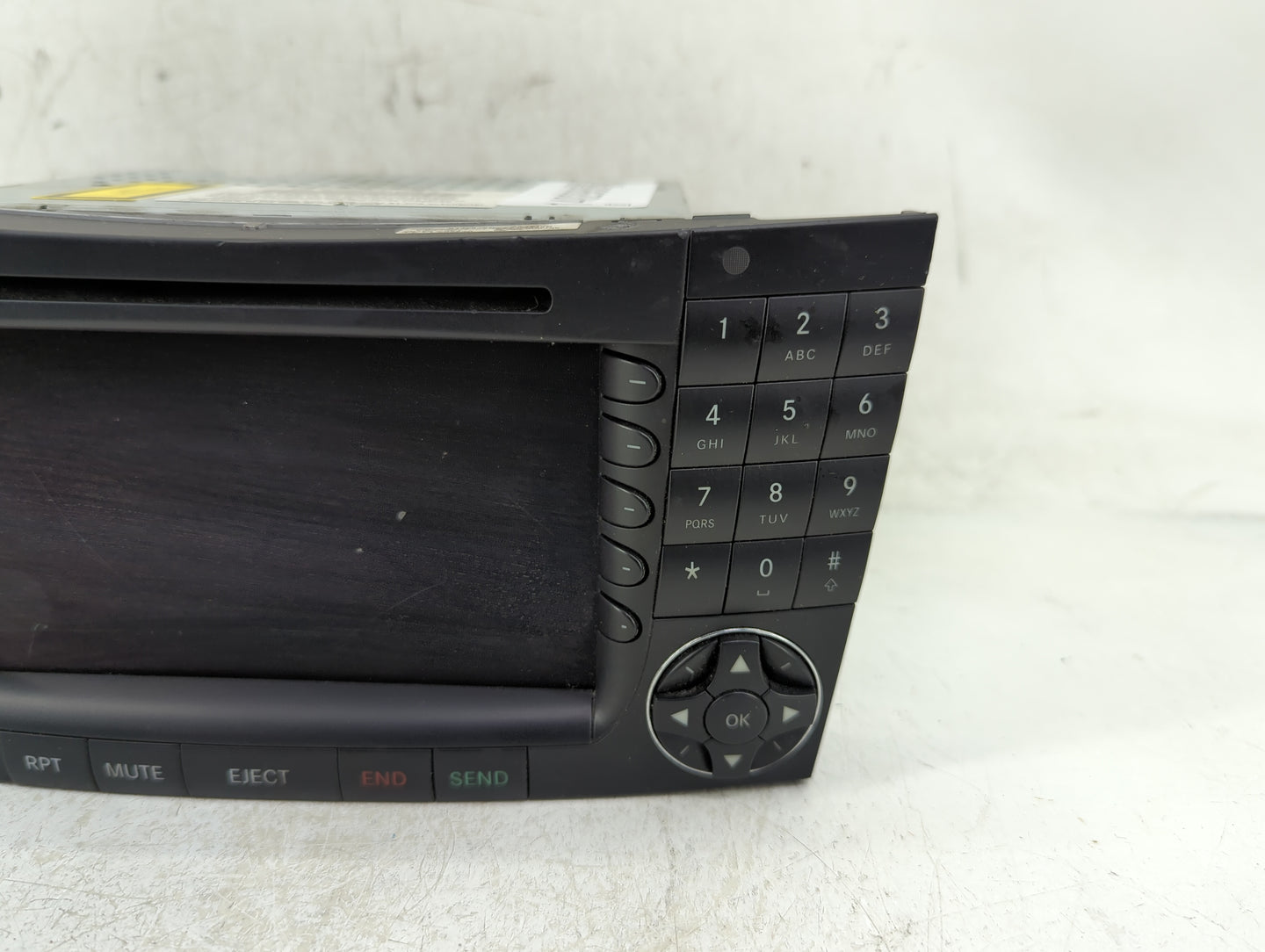 2003-2004 Mercedes-Benz E320 Radio AM FM Cd Player Receiver Replacement Fits Fits 2003 2004 OEM Used Auto Parts - Oemusedaut