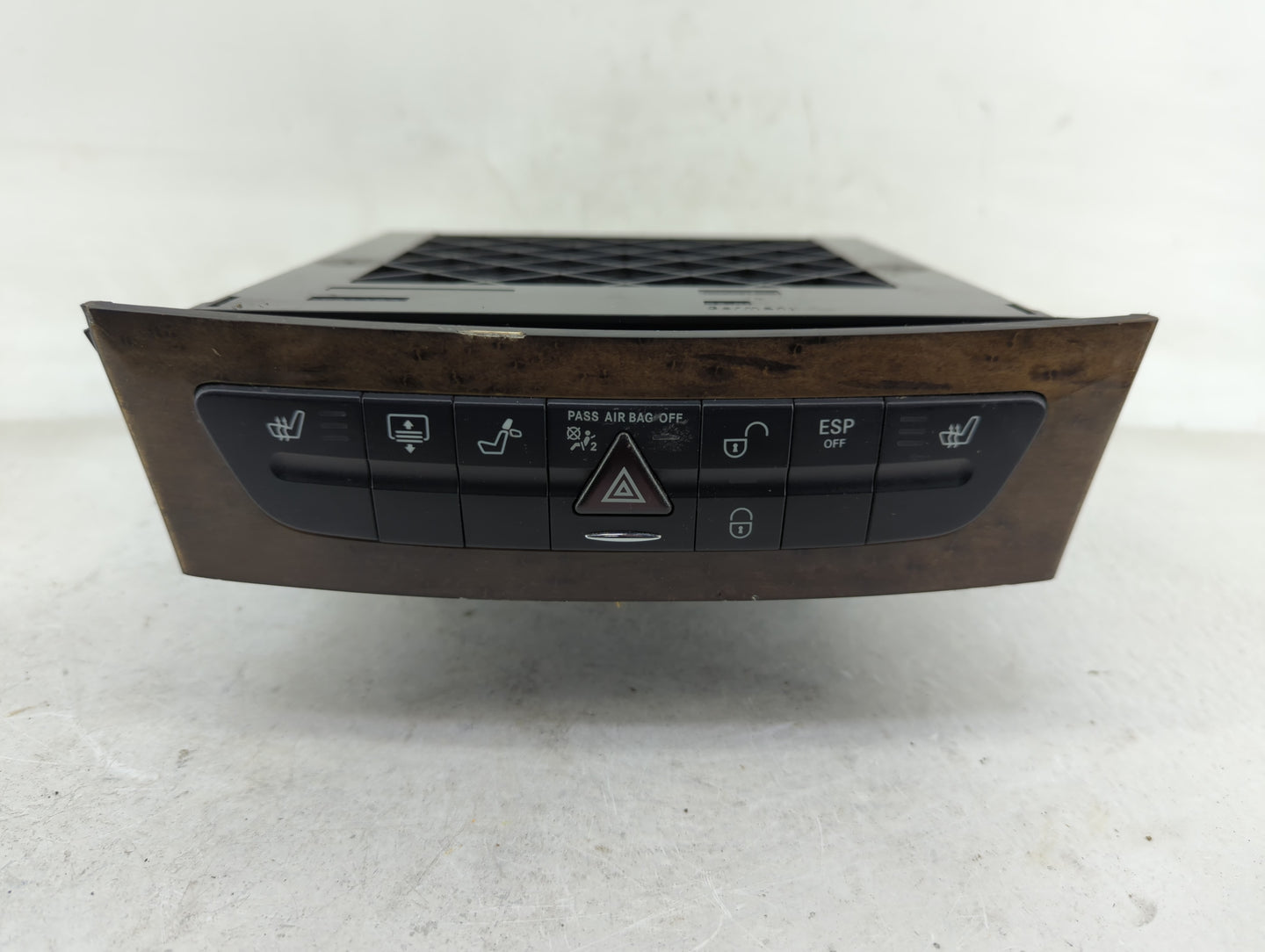 2003-2004 Mercedes-Benz E500 Radio AM FM Cd Player Receiver Replacement P/N:87940 02F30 Fits Fits 2003 2004 2006 2007 OEM Us
