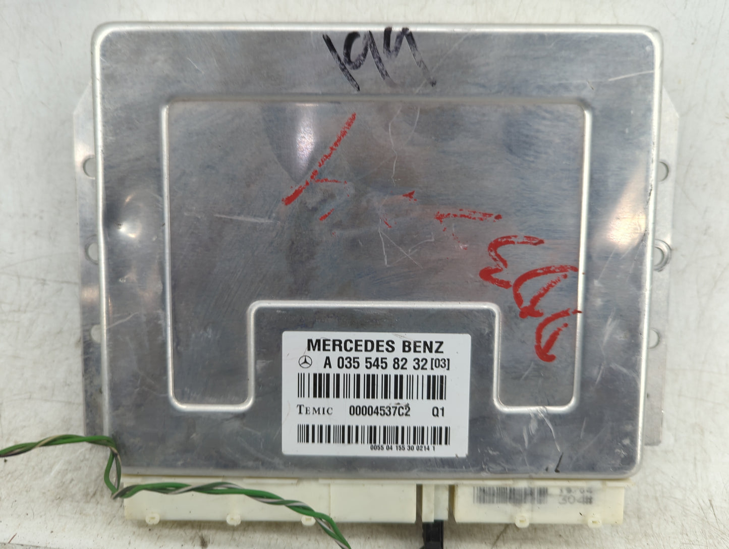 2003 Mercedes-Benz E500 PCM Engine Control Computer ECU ECM PCU OEM P/N:0355458232 Fits Fits 2001 2002 2004 2005 OEM Used Au