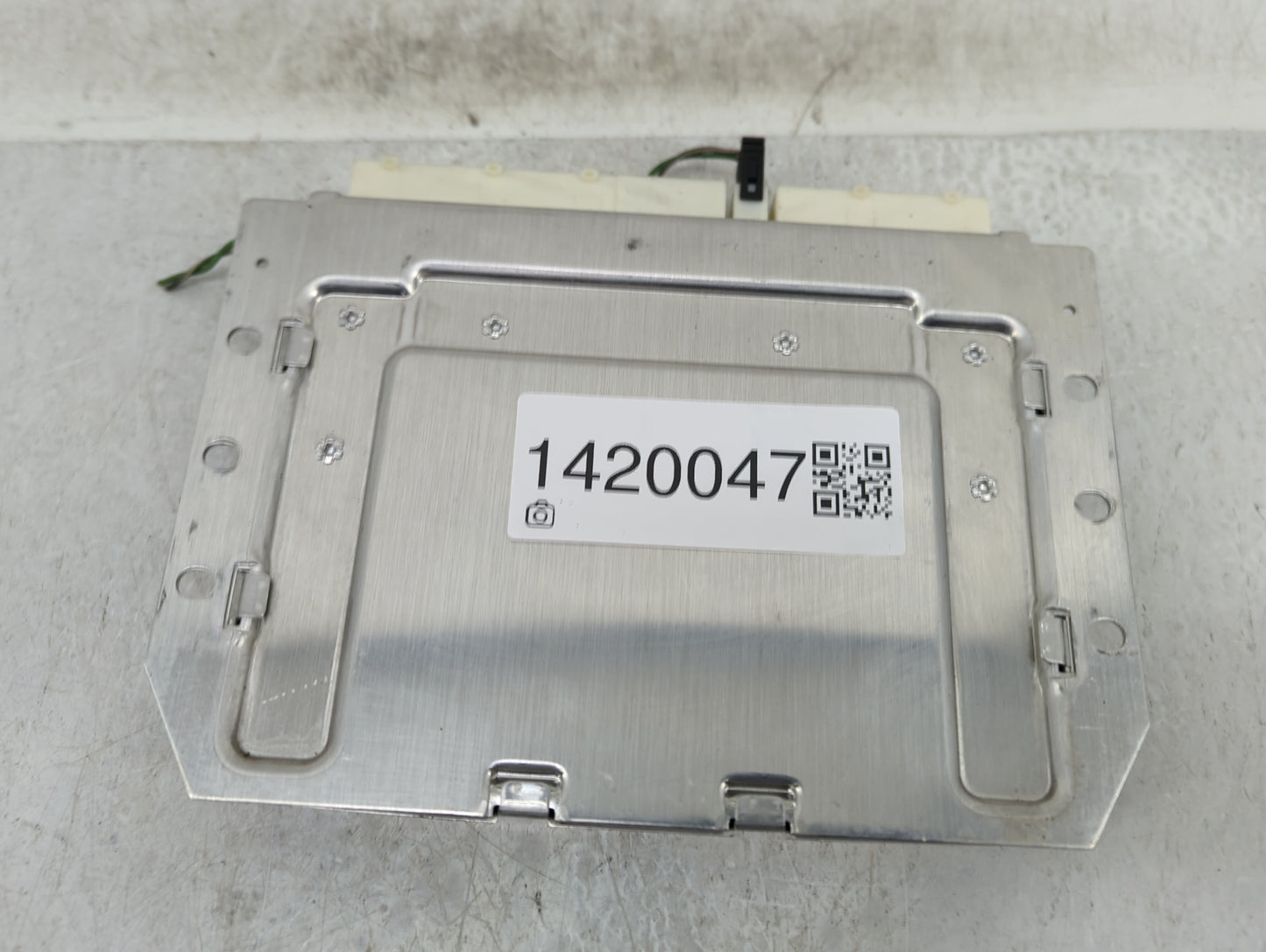 2003 Mercedes-Benz E500 PCM Engine Control Computer ECU ECM PCU OEM P/N:0355458232 Fits Fits 2001 2002 2004 2005 OEM Used Au