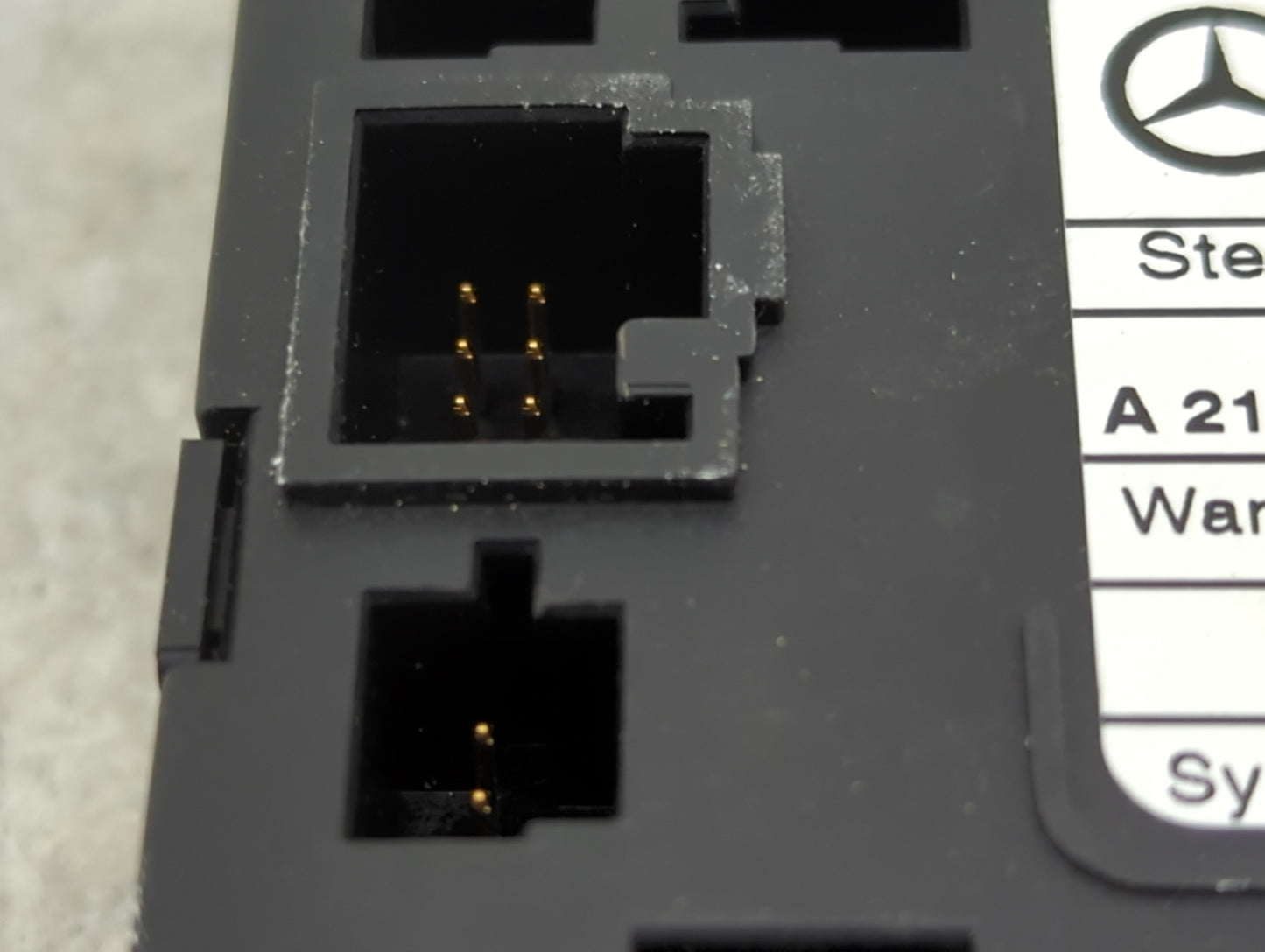 2003-2005 Mercedes-benz E500 Gateway Control Module - Oemusedautoparts1.com