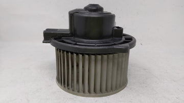 2002-2003 Mercedes-Benz Ml320 Rear Heater AC Blower Motor P/N:194000-5102 6D Fits Fits 2002 2003 2004 2005 OEM Used Auto Par