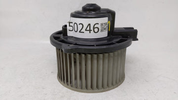 2002-2003 Mercedes-Benz Ml320 Rear Heater AC Blower Motor P/N:194000-5102 6D Fits Fits 2002 2003 2004 2005 OEM Used Auto Parts