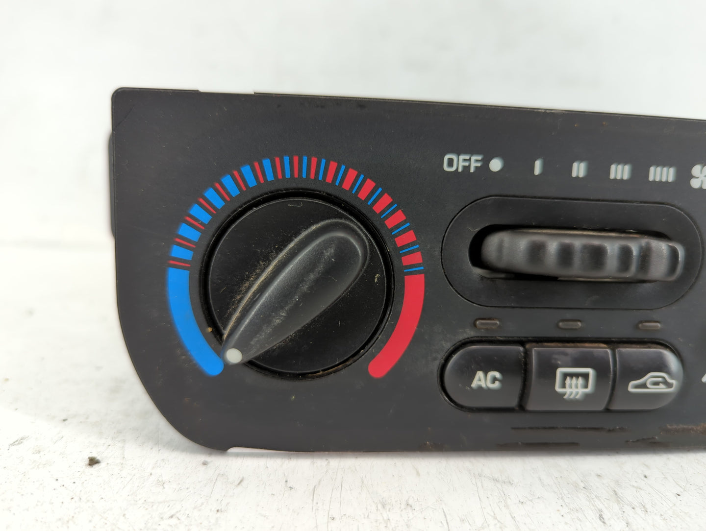 2002-2003 Mercedes-Benz Ml320 Climate Control Module Temperature AC/Heater Replacement P/N:210314291093 Fits Fits 2002 2003 