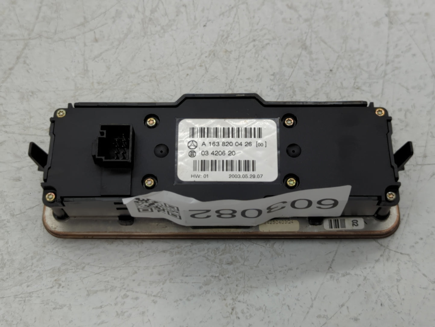 2003-2005 Mercedes-Benz Ml350 Climate Control Module Temperature AC/Heater Replacement P/N:A 163 820 04 26 Fits OEM Used Aut