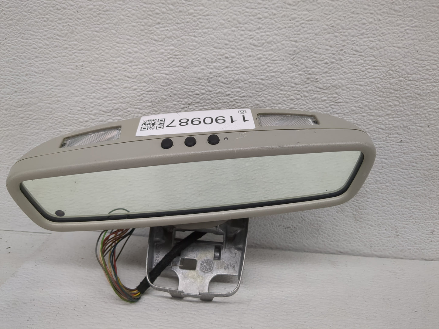 2003 Mercedes-Benz S430 Interior Rear View Mirror Replacement OEM P/N:E1010535 Fits OEM Used Auto Parts - Oemusedautoparts1.