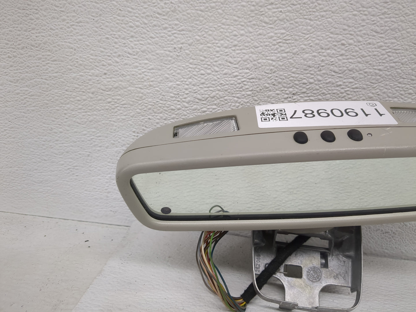 2003 Mercedes-Benz S430 Interior Rear View Mirror Replacement OEM P/N:E1010535 Fits OEM Used Auto Parts - Oemusedautoparts1.