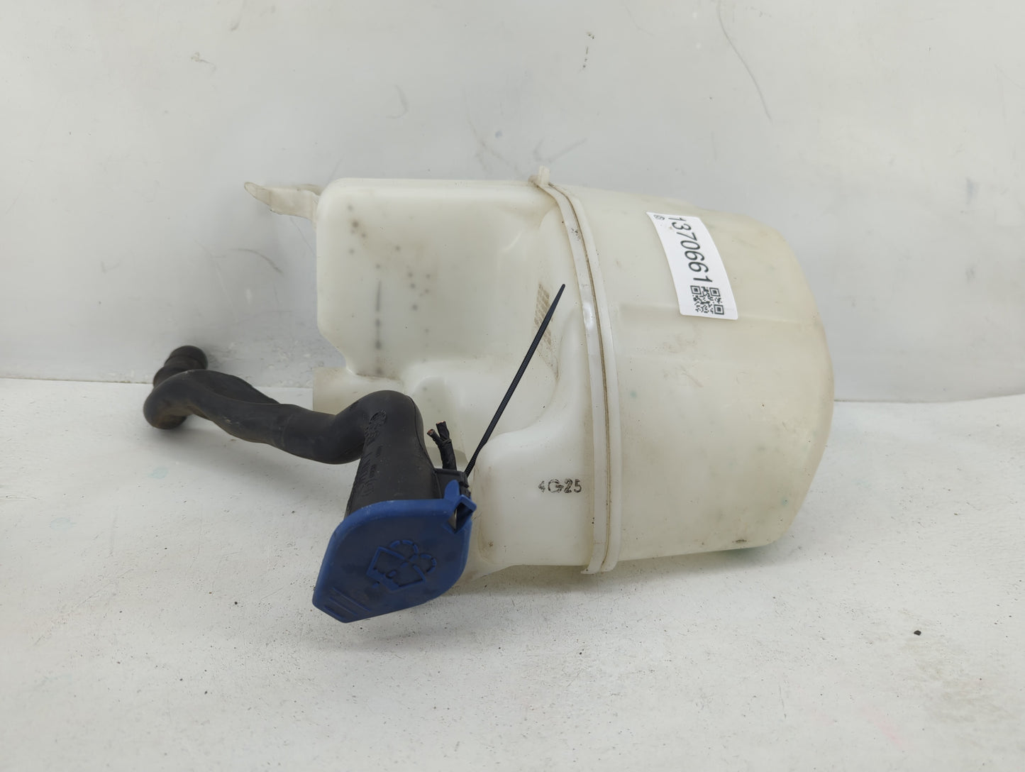 2003 Mercedes-benz Sl500 Windshield Washer Fluid Reservoir Bottle Oem - Oemusedautoparts1.com