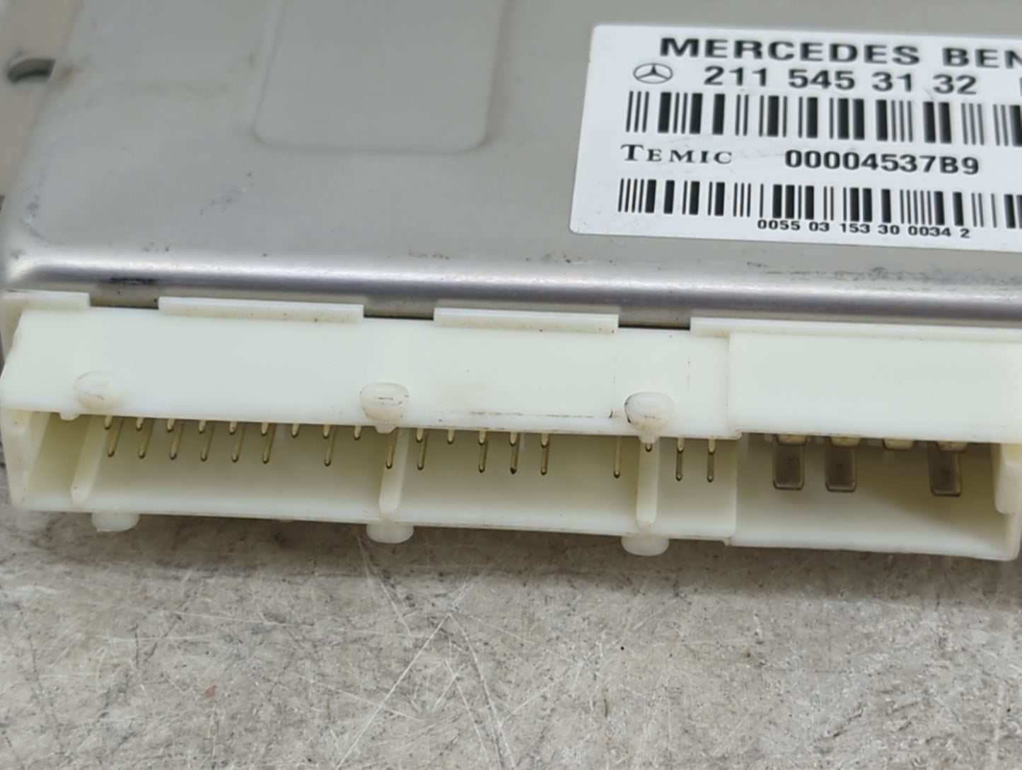 Mercedes Benz E500 Body Control Module Bcm Inner Cabin Fuse Box - Oemusedautoparts1.com