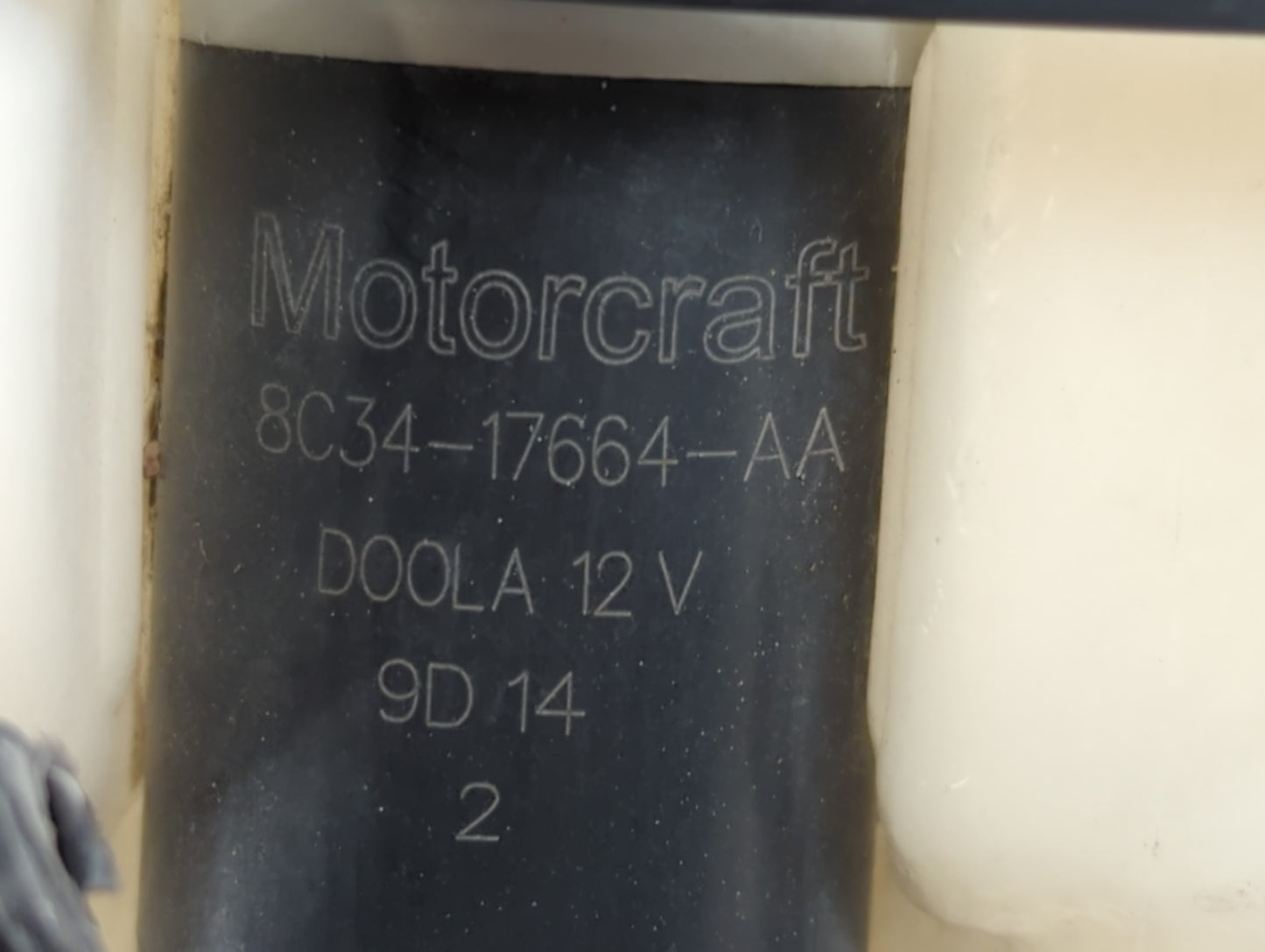 2000 Mercury Grand Marquis Windshield Washer Fluid Reservoir Bottle Oem - Oemusedautoparts1.com