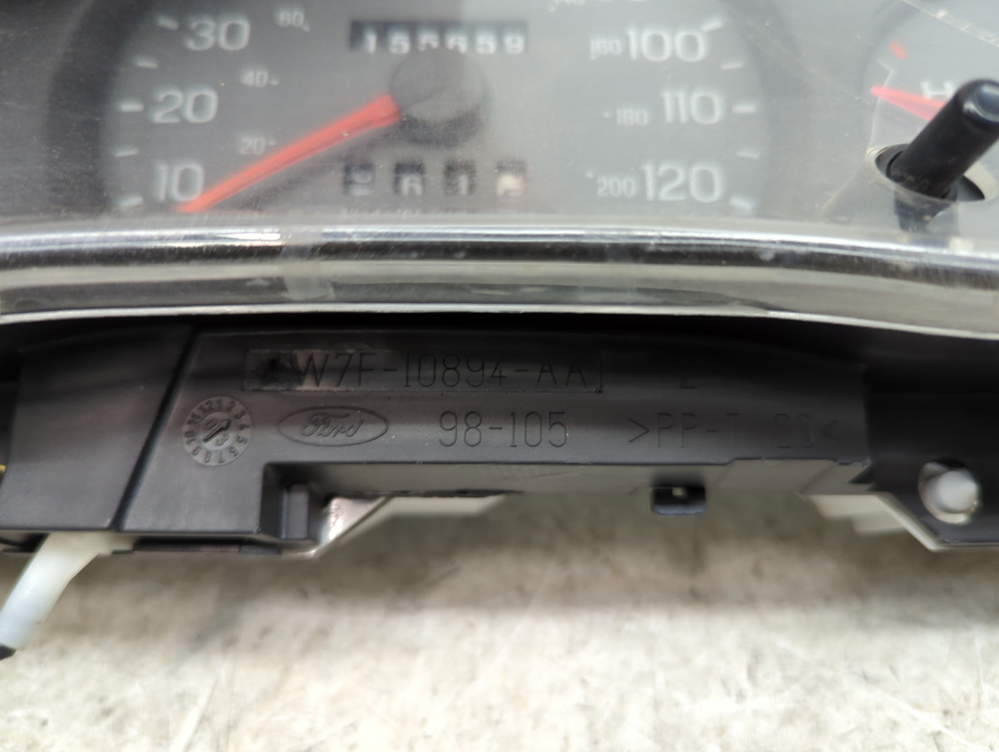2003 Mercury Grand Marquis Instrument Cluster Speedometer Gauges P/N:F2AF-10B885-AC XW7F-10894-AA Miles: Fits OEM Used Auto 
