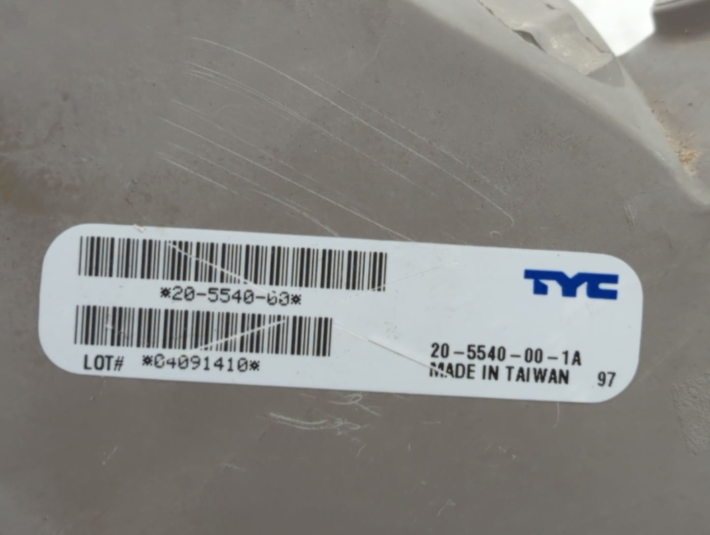 2003-2004 Mercury Grand Marquis Driver Left Oem Head Light Headlight Lamp - Oemusedautoparts1.com