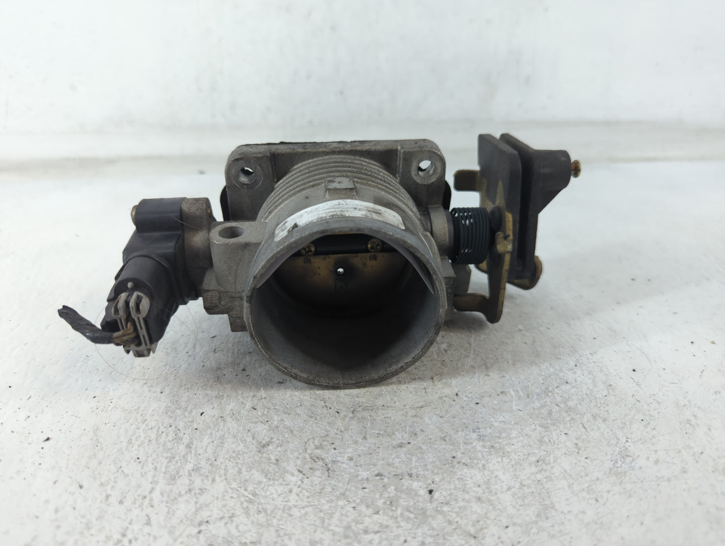 1998-2004 Mercury Grand Marquis Throttle Body P/N:F4SF 9B989 AB 3E208, 3W7E-AA Fits Fits 1998 1999 2000 2001 2002 2003 2004 