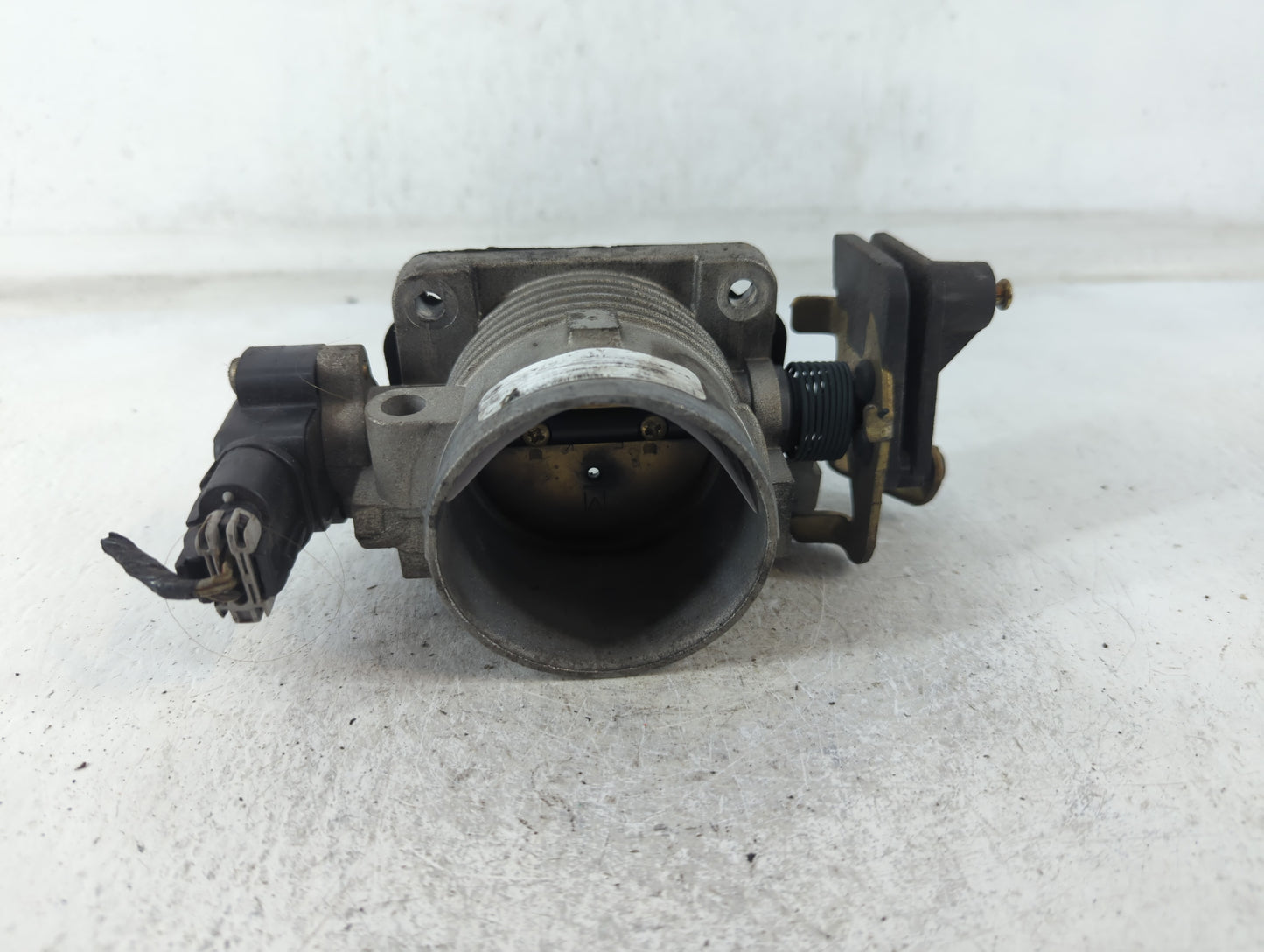 1998-2004 Mercury Grand Marquis Throttle Body P/N:F4SF 9B989 AB 3E208, 3W7E-AA Fits Fits 1998 1999 2000 2001 2002 2003 2004 