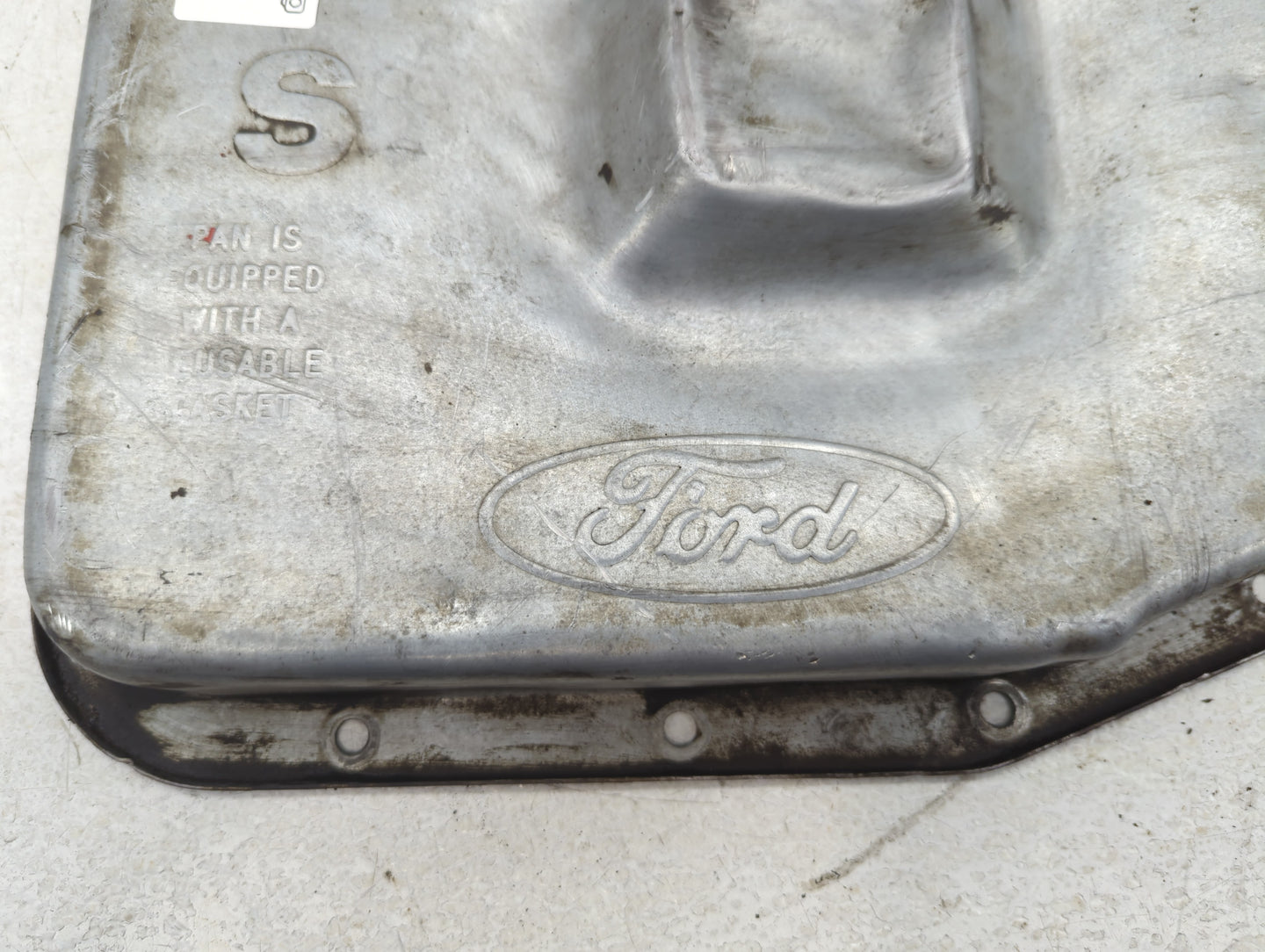 2003-2011 Mercury Grand Marquis Engine Oil Pan Fits Fits 2003 2004 2005 2006 2007 2008 2009 2010 2011 OEM Used Auto Parts - 