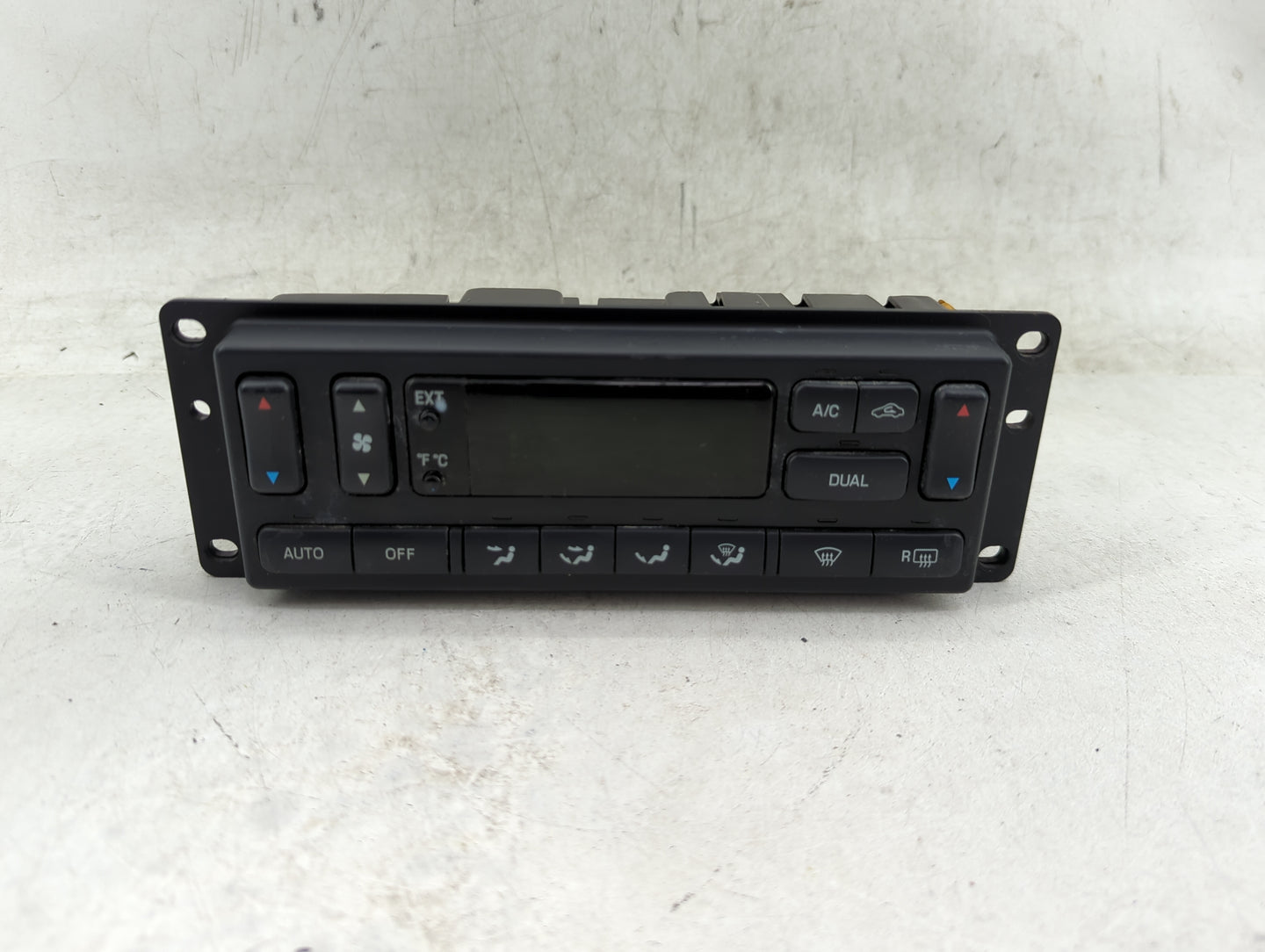 2002-2003 Mercury Mountaineer Climate Control Module Temperature AC/Heater Replacement P/N:2L24-18C612-AA Fits Fits 2002 200