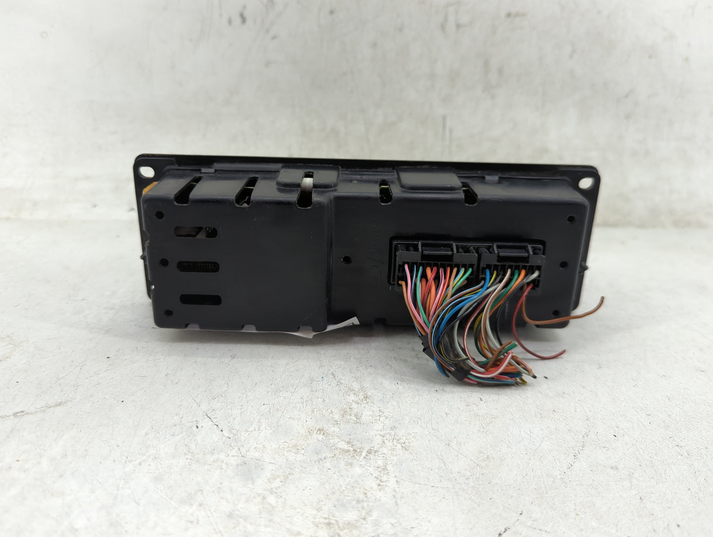 2002-2003 Mercury Mountaineer Climate Control Module Temperature AC/Heater Replacement P/N:2L24-18C612-AA Fits Fits 2002 200